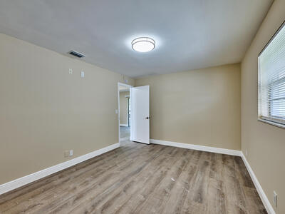 2081 SW 13th Terrace, Boynton Beach, FL 33426