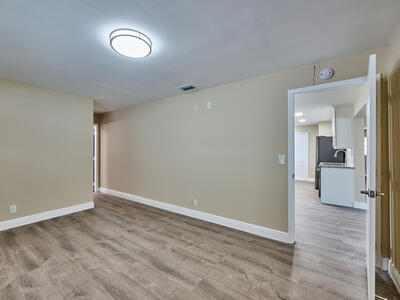 2081 SW 13th Terrace, Boynton Beach, FL 33426