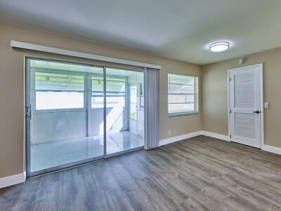 2081 SW 13th Terrace, Boynton Beach, FL 33426