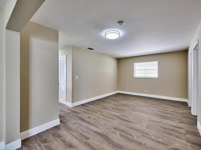 2081 SW 13th Terrace, Boynton Beach, FL 33426