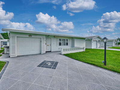 2081 SW 13th Terrace, Boynton Beach, FL 33426