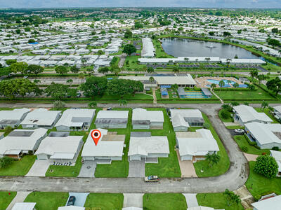 2081 SW 13th Terrace, Boynton Beach, FL 33426