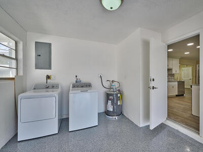 2081 SW 13th Terrace, Boynton Beach, FL 33426