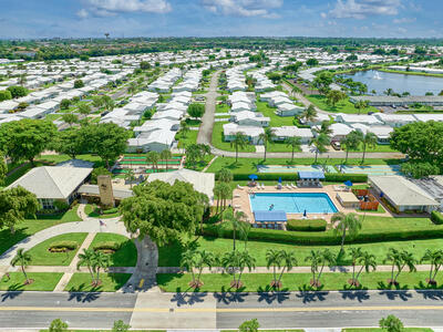 2081 SW 13th Terrace, Boynton Beach, FL 33426