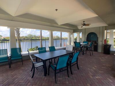 590 Amador Lane, West Palm Beach, FL 33401