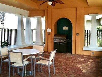 590 Amador Lane, West Palm Beach, FL 33401