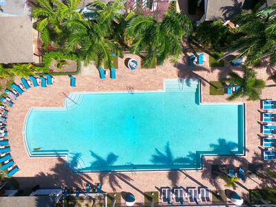 590 Amador Lane, West Palm Beach, FL 33401