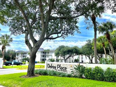 240 SE 10th Street, Delray Beach, FL 33483