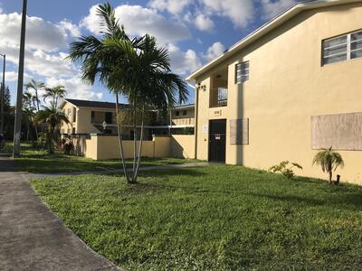 2285 NE 172nd Street, North Miami Beach, FL 33160