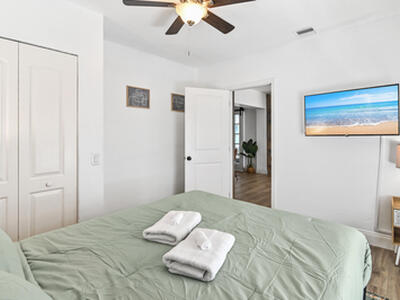 1032 W Jennings Street, Lantana, FL 33462