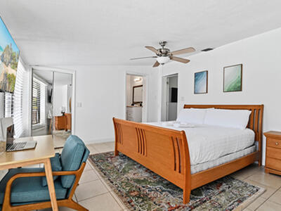 1032 W Jennings Street, Lantana, FL 33462