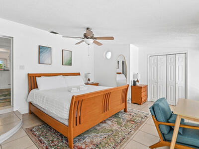 1032 W Jennings Street, Lantana, FL 33462