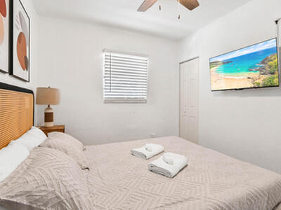 1032 W Jennings Street, Lantana, FL 33462