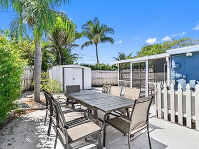 1032 W Jennings Street, Lantana, FL 33462