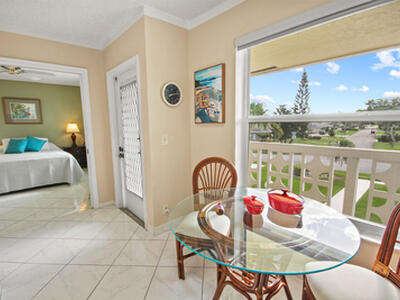 1001 Flame Vine 202 Avenue, Delray Beach, FL 33445