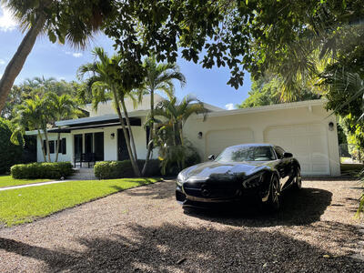 705 SE 705 Se Atlantic Drive