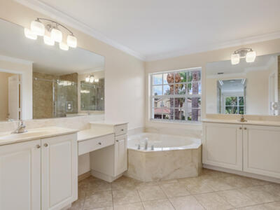 10208 White Water Lily Way, Boynton Beach, FL 33437