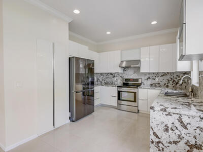 10208 White Water Lily Way, Boynton Beach, FL 33437