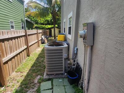 5884 Dewberry Way, West Palm Beach, FL 33415