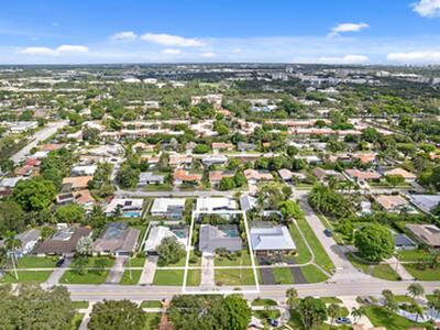1039 NW 8th Street, Boca Raton, FL 33486