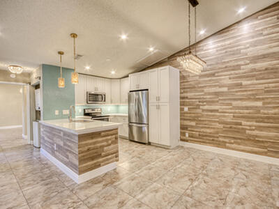 9109 SW 21st Street, Boca Raton, FL 33428