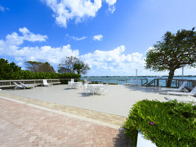 5600 N Flagler Drive, West Palm Beach, FL 33407