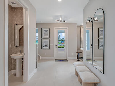 923 SW Prairie Avenue, Palm City, FL 34990