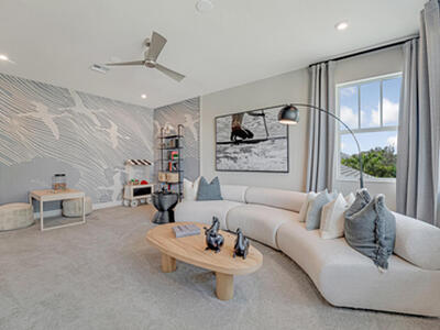 923 SW Prairie Avenue, Palm City, FL 34990