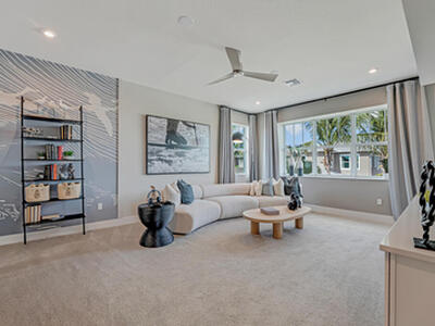 923 SW Prairie Avenue, Palm City, FL 34990