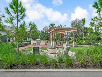 923 SW Prairie Avenue, Palm City, FL 34990