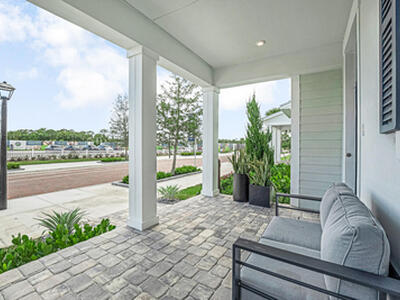 923 SW Prairie Avenue, Palm City, FL 34990