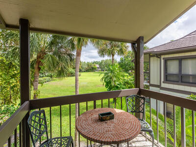 13334 Polo Club Road, Wellington, FL 33414