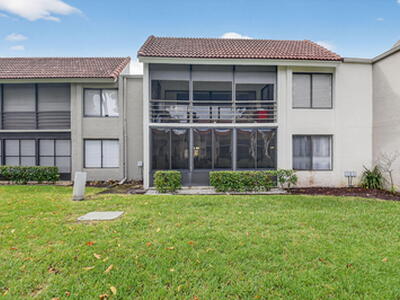 5560 Fairway Park Drive, Boynton Beach, FL 33437