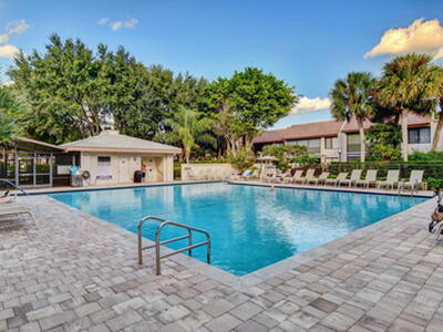 5560 Fairway Park Drive, Boynton Beach, FL 33437