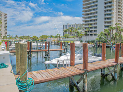 4201 N Ocean Boulevard, Boca Raton, FL 33431