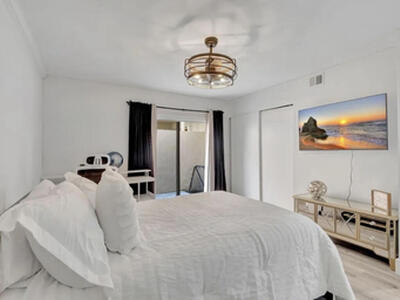 17372 Boca Club Boulevard, Boca Raton, FL 33487