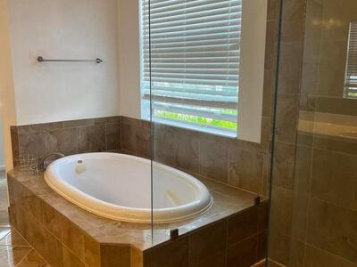 9555 Phipps Lane, Wellington, FL 33414