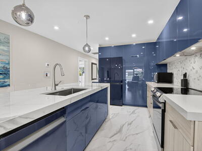 5753 Spindle Palm Court