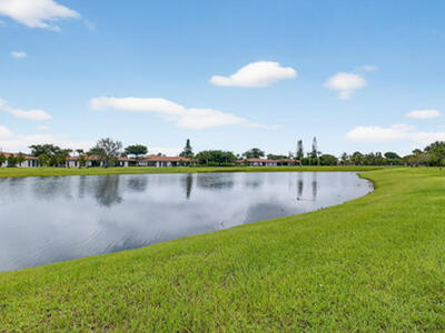 5753 Spindle Palm Court, Delray Beach, FL 33484