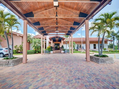 5753 Spindle Palm Court, Delray Beach, FL 33484