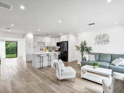 1001 SE 13th Court, Deerfield Beach, FL 33441