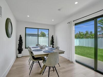 1001 SE 13th Court, Deerfield Beach, FL 33441