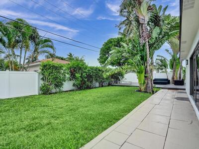 1001 SE 13th Court, Deerfield Beach, FL 33441