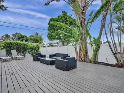 1001 SE 13th Court, Deerfield Beach, FL 33441