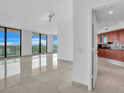 3630 Gardens 901c Parkway, Palm Beach Gardens, FL 33410