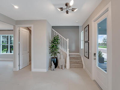 925 SW Prairie Avenue, Palm City, FL 34990