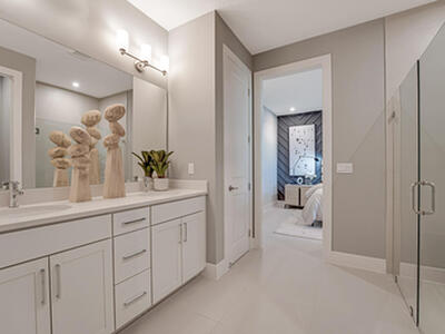 925 SW Prairie Avenue, Palm City, FL 34990