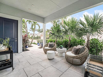 925 SW Prairie Avenue, Palm City, FL 34990