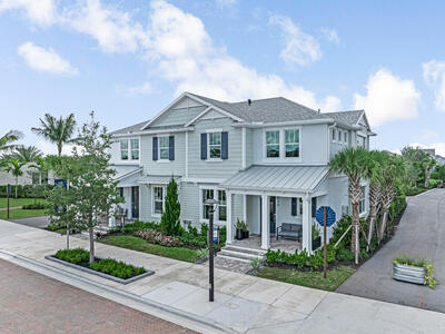 925 SW Prairie Avenue, Palm City, FL 34990