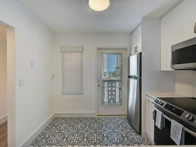 1893 S Ocean Drive, Hallandale Beach, FL 33009